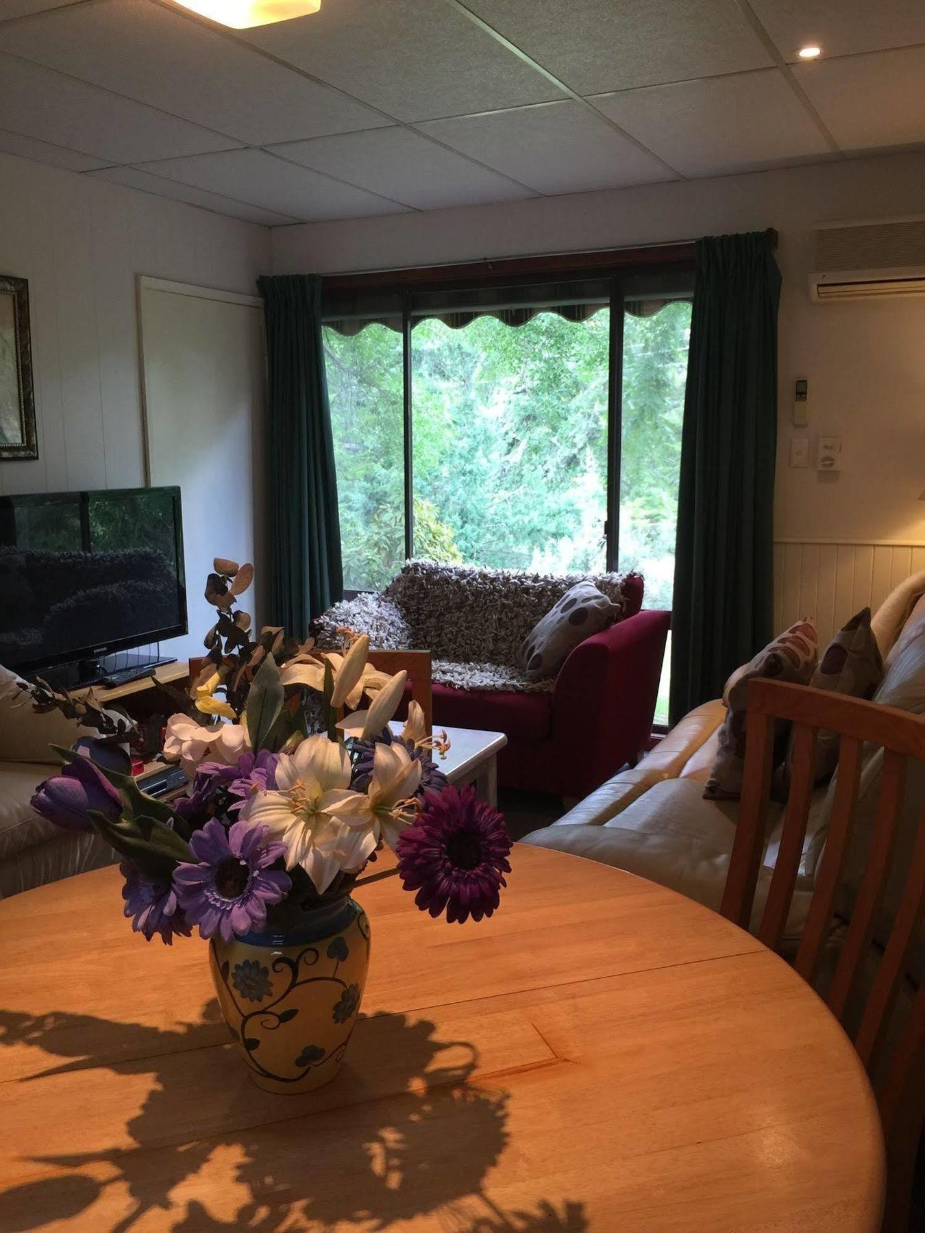 Forest Lodge Chalets Bright Eksteriør bilde